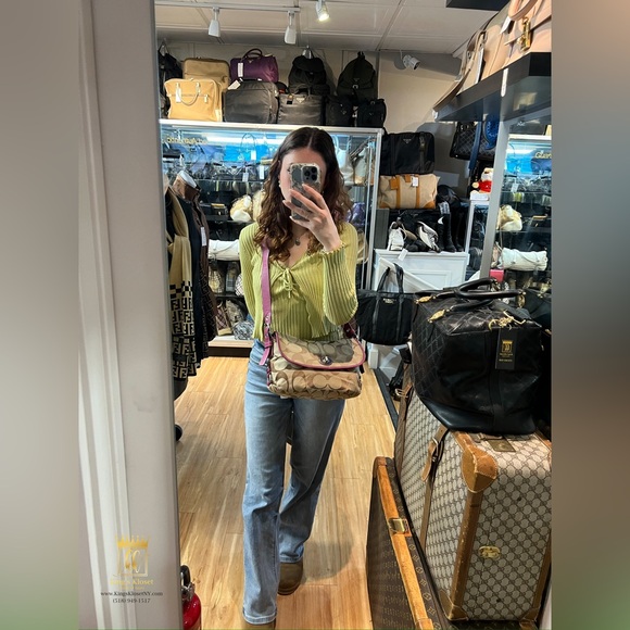 Coach flap signature crossbody Bag